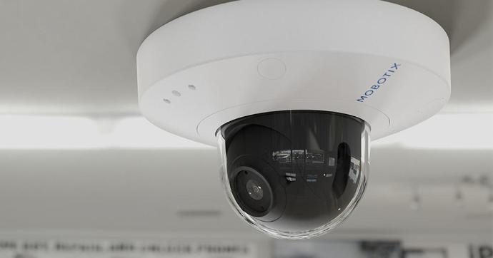 MOBOTIX v71 Dome uzstādīts