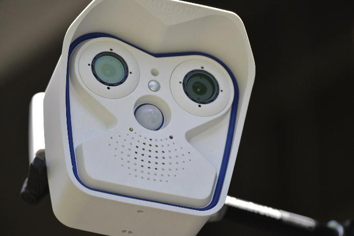 MOBOTIX outdoor camera M16 AllroundDual
